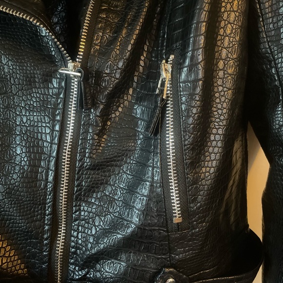 Bad-Ass “Rocker- Chic” Moto Jacket - Picture 13 of 16